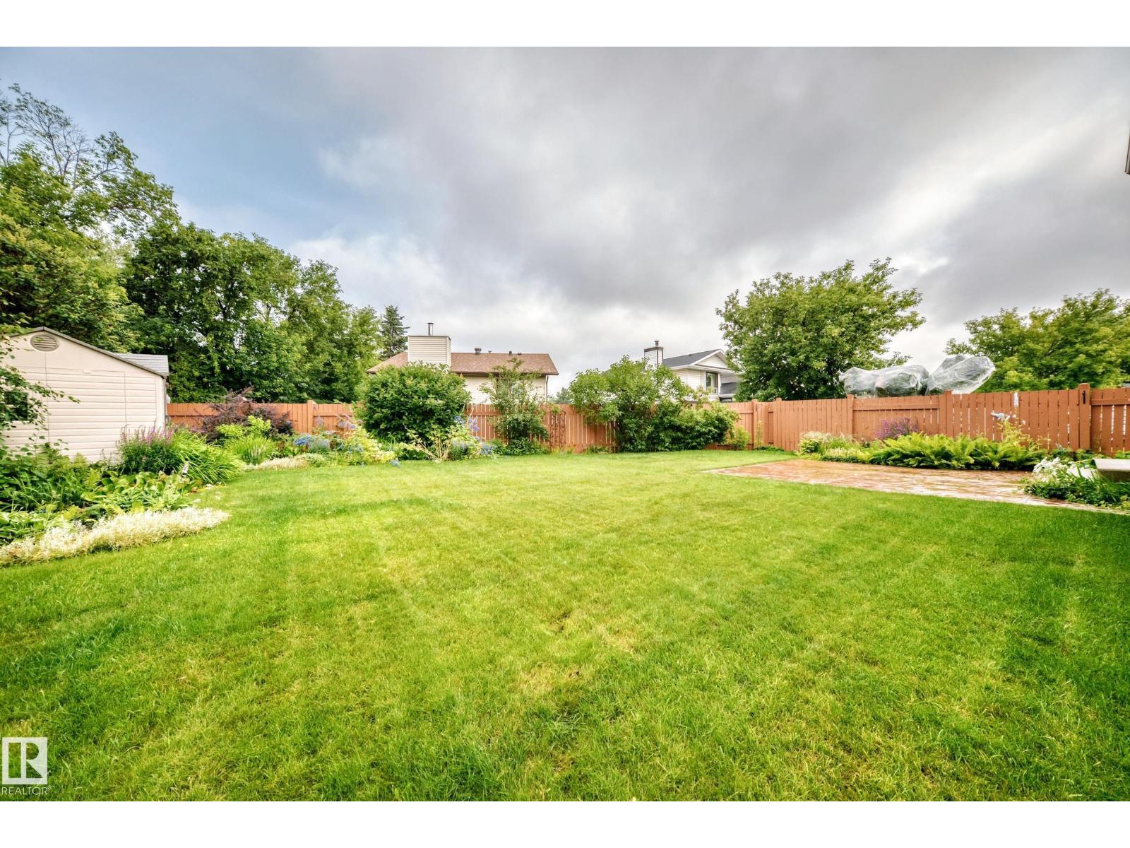 640 WARWICK RD NW - 44