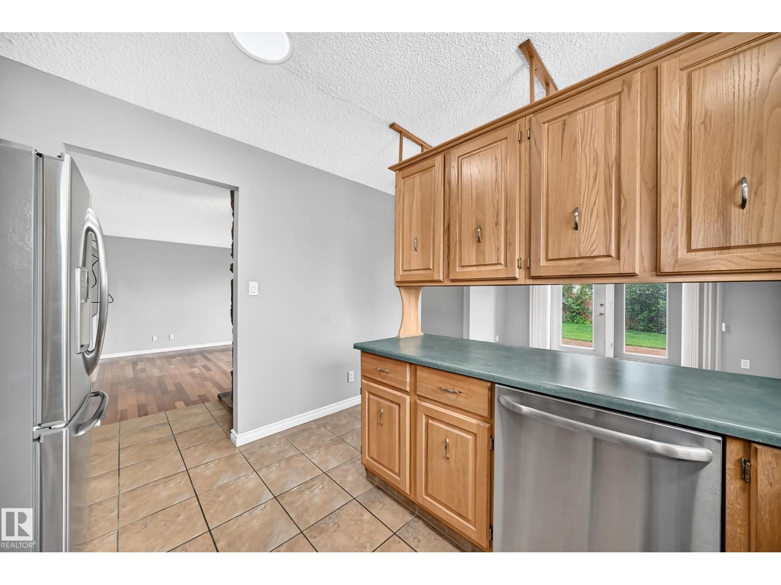 640 WARWICK RD NW - 9