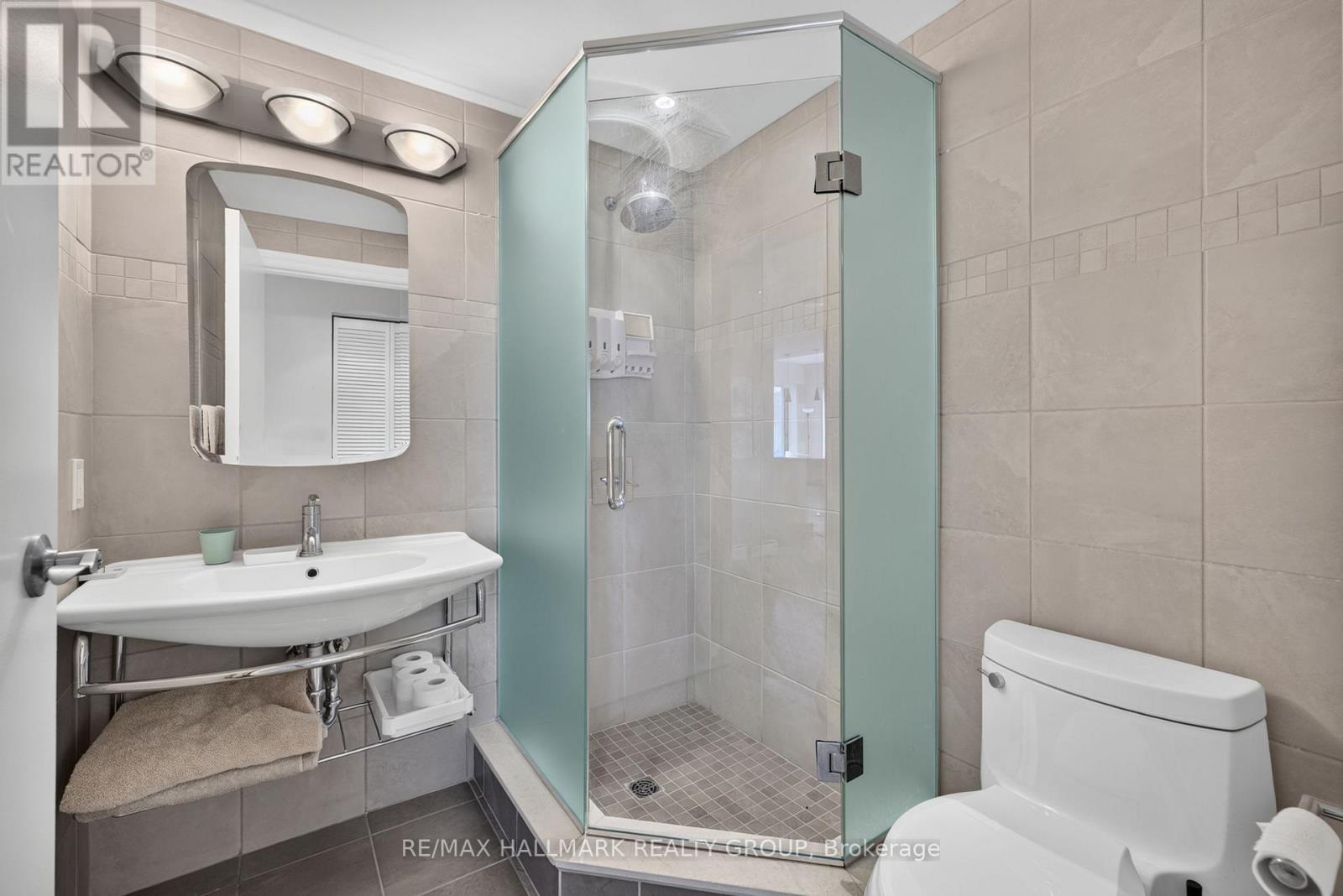 2 Bed, 2 Bath House for Rent in Ottawa – 1301 – 90 GEORGE STREET, Ottawa – MLS# X13586940 - Image 21