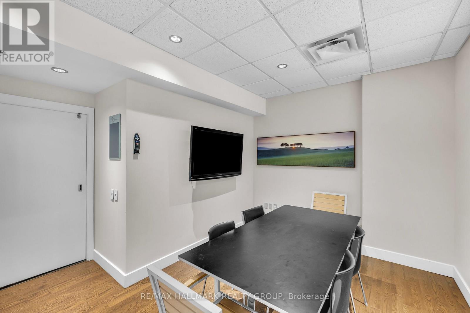 2 Bed, 2 Bath House for Rent in Ottawa – 1301 – 90 GEORGE STREET, Ottawa – MLS# X13586940 - Image 26