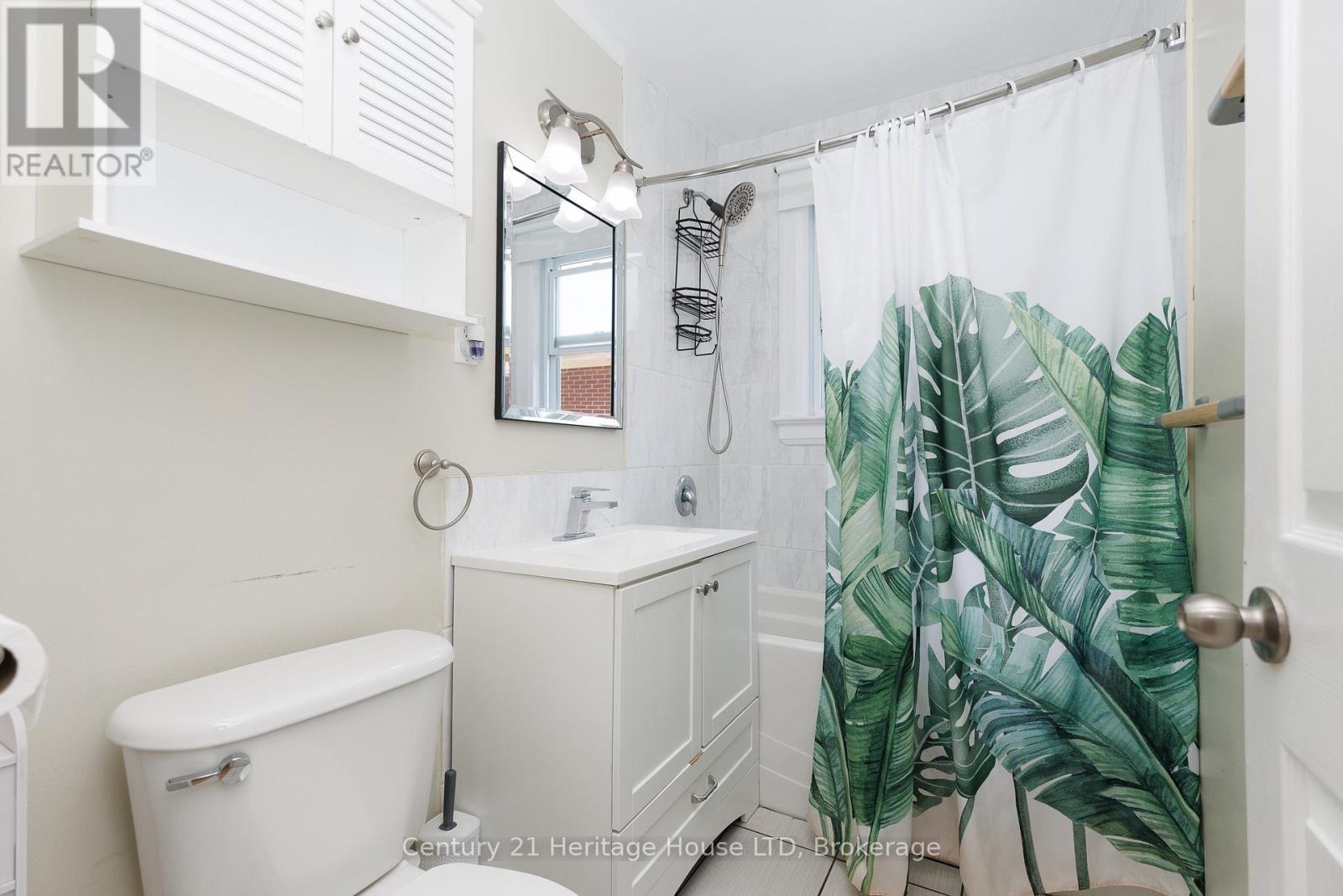 6477 BARKER STREET - 14