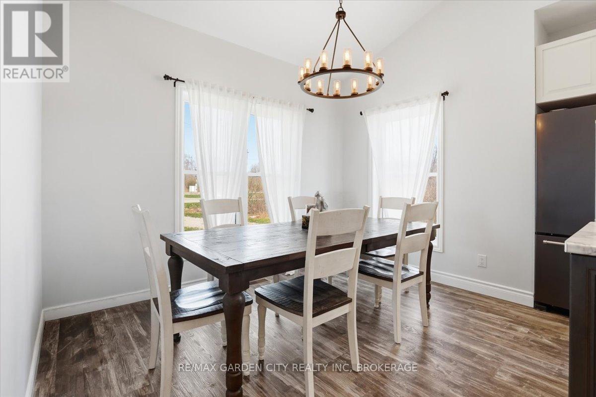 782 NORTH SHORE DRIVE - 17