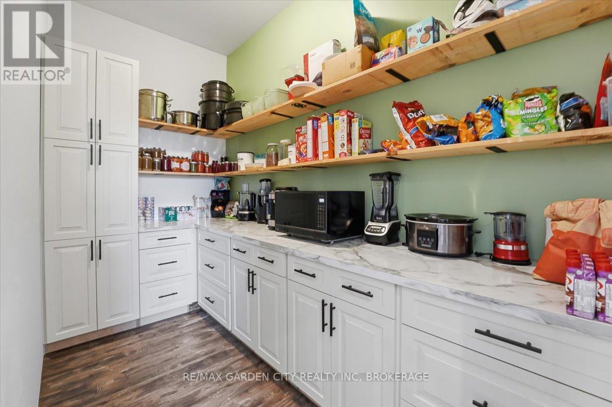 782 NORTH SHORE DRIVE - 18