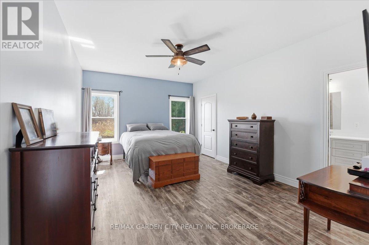 782 NORTH SHORE DRIVE - 19