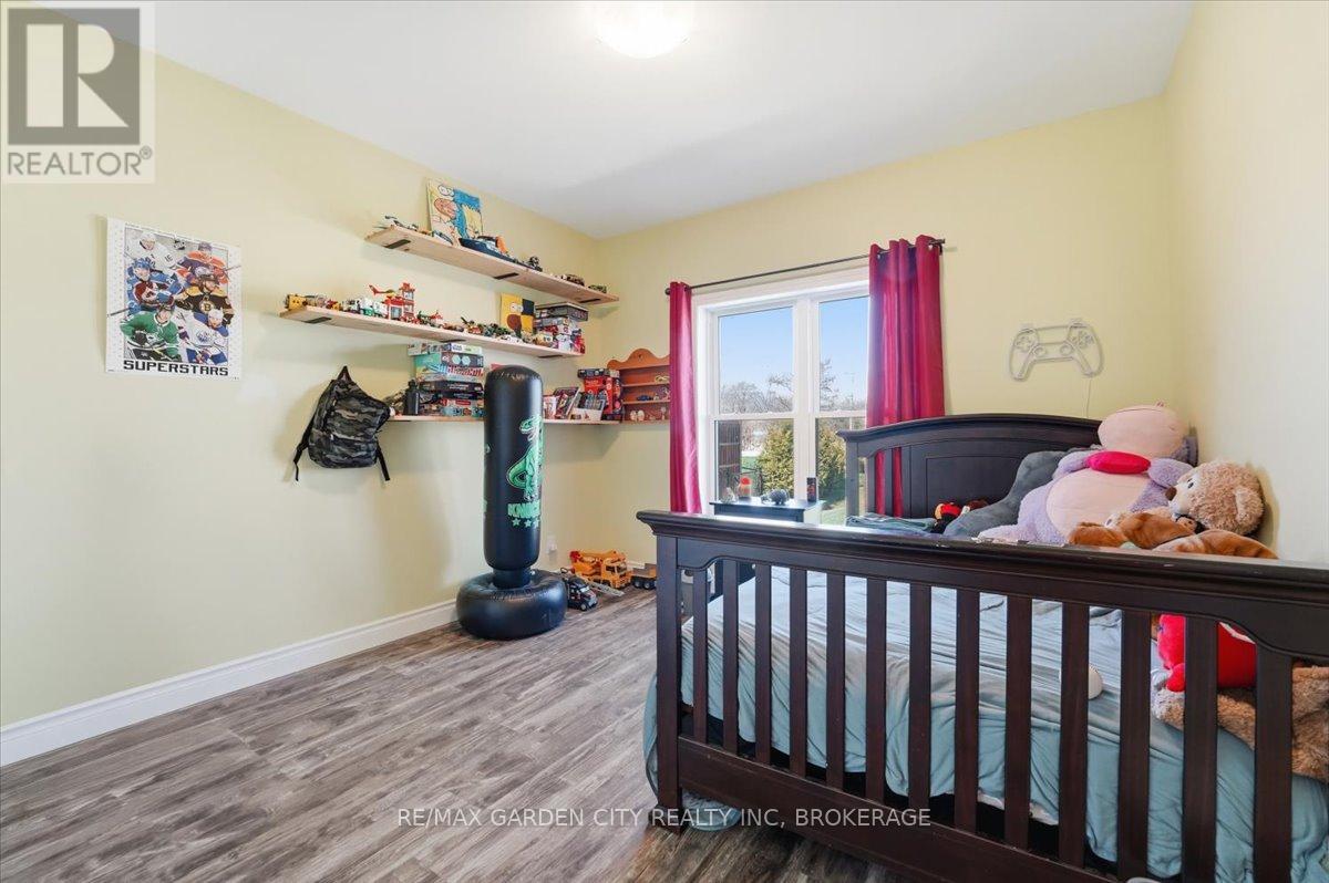 782 NORTH SHORE DRIVE - 27
