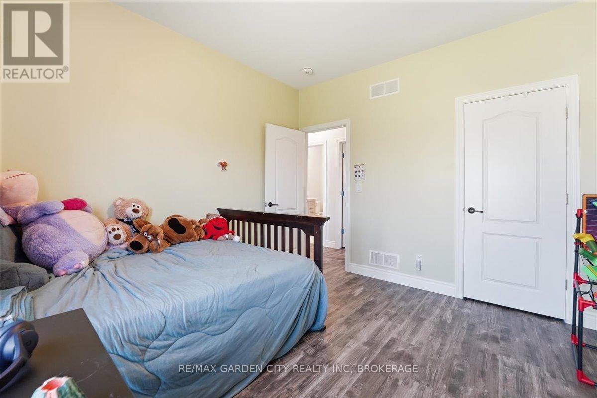 782 NORTH SHORE DRIVE - 28