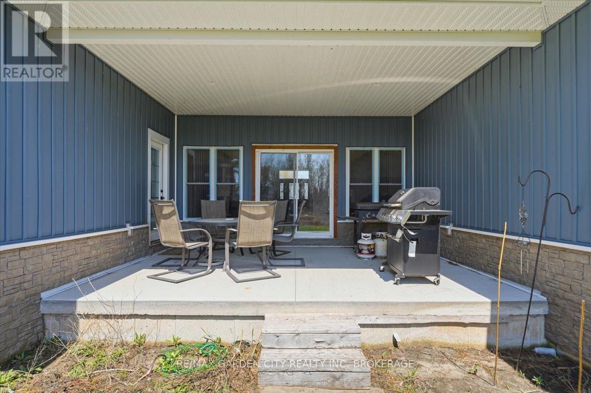 782 NORTH SHORE DRIVE - 39