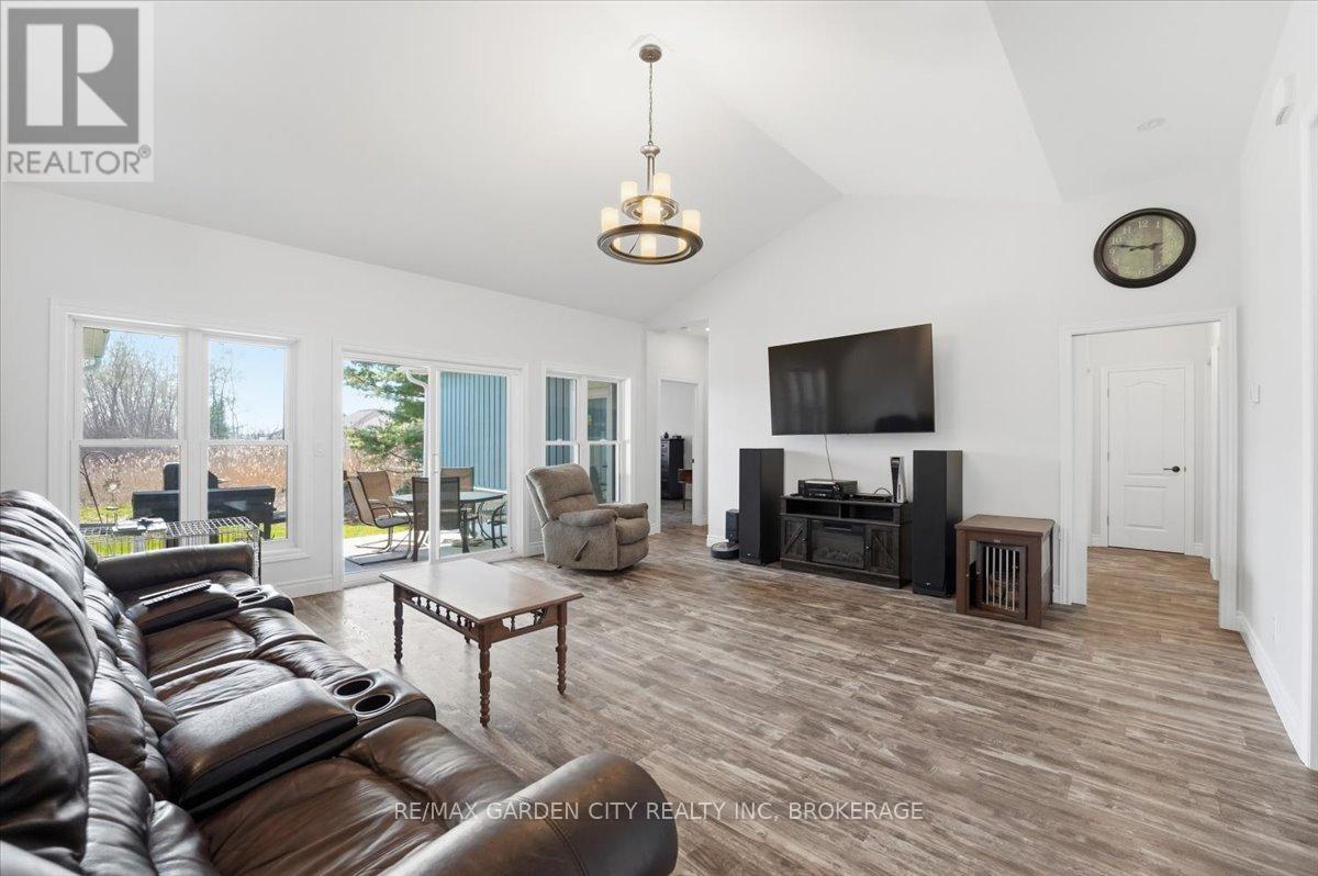 782 NORTH SHORE DRIVE - 9
