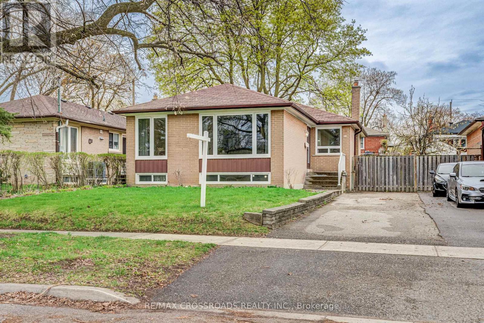 30 MURMOUTH ROAD - 1