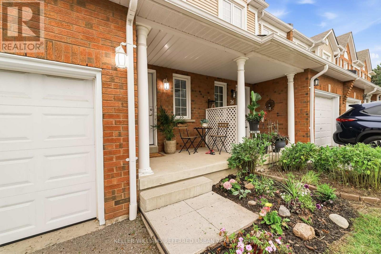 #25 10 BASSETT BOULEVARD - 1