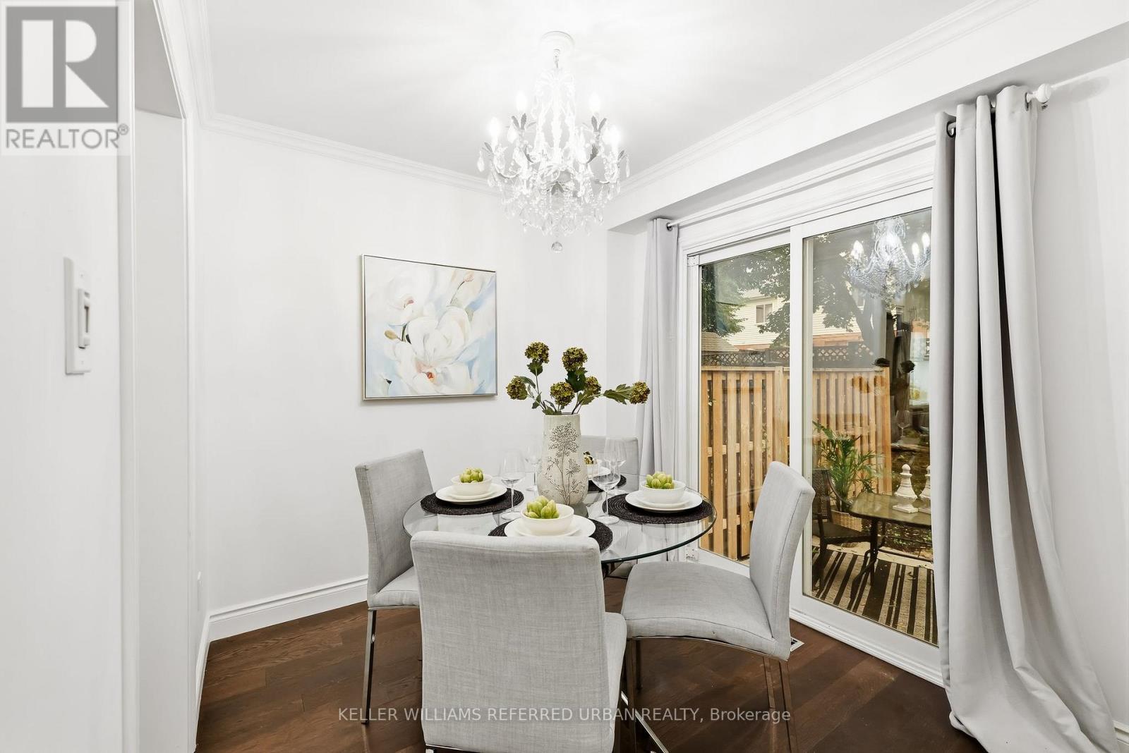 #25 10 BASSETT BOULEVARD - Image 10