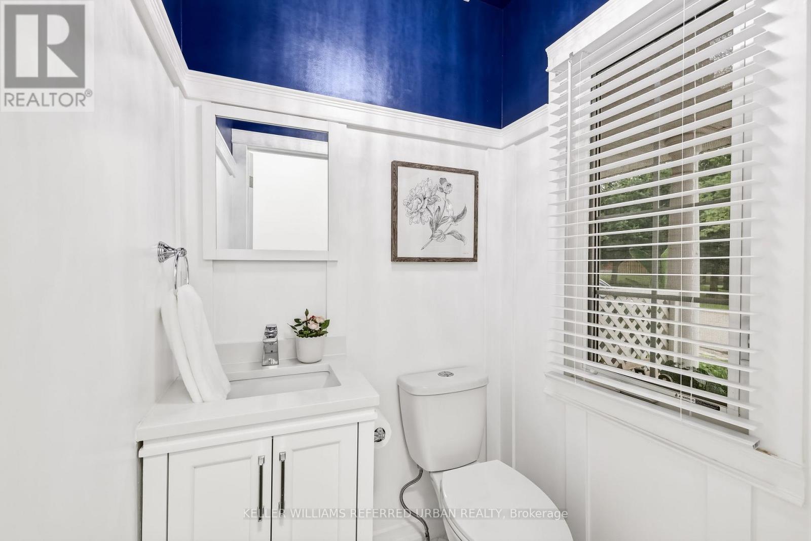 #25 10 BASSETT BOULEVARD - Image 17