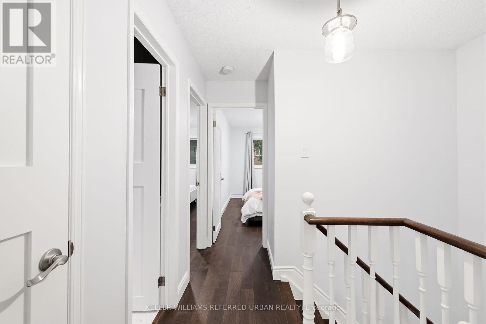 #25 10 BASSETT BOULEVARD - Image 20