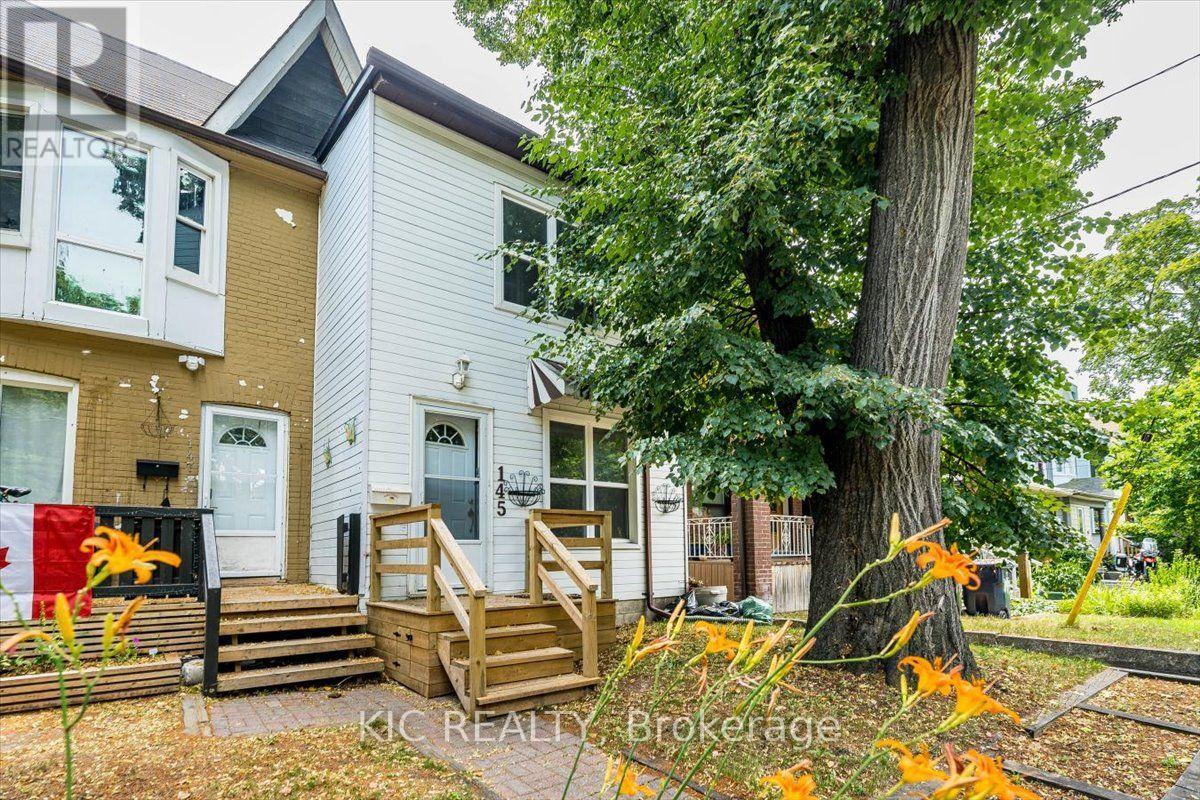 Photo of 145 Boultbee Avenue