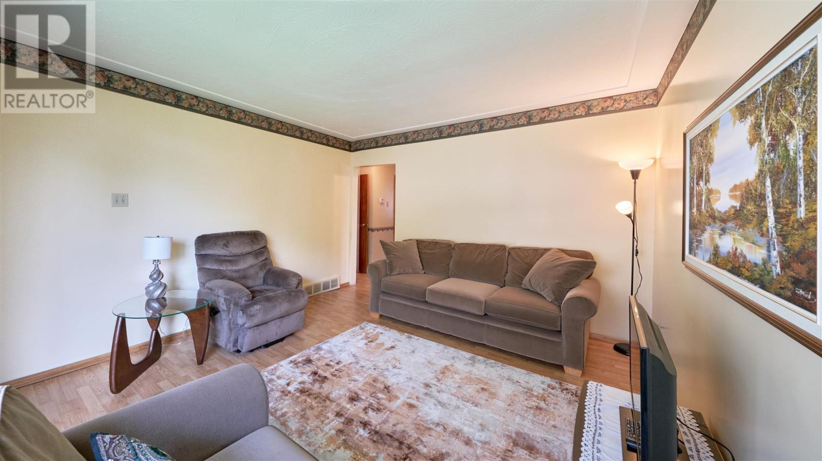 552 Sherbourne ST - 15