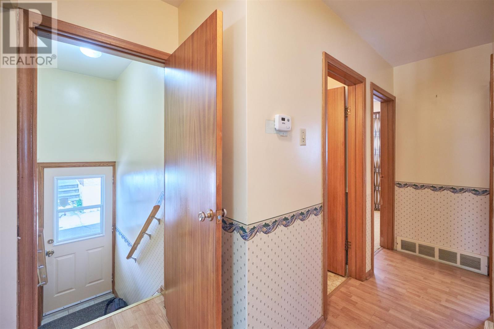 552 Sherbourne ST - 20