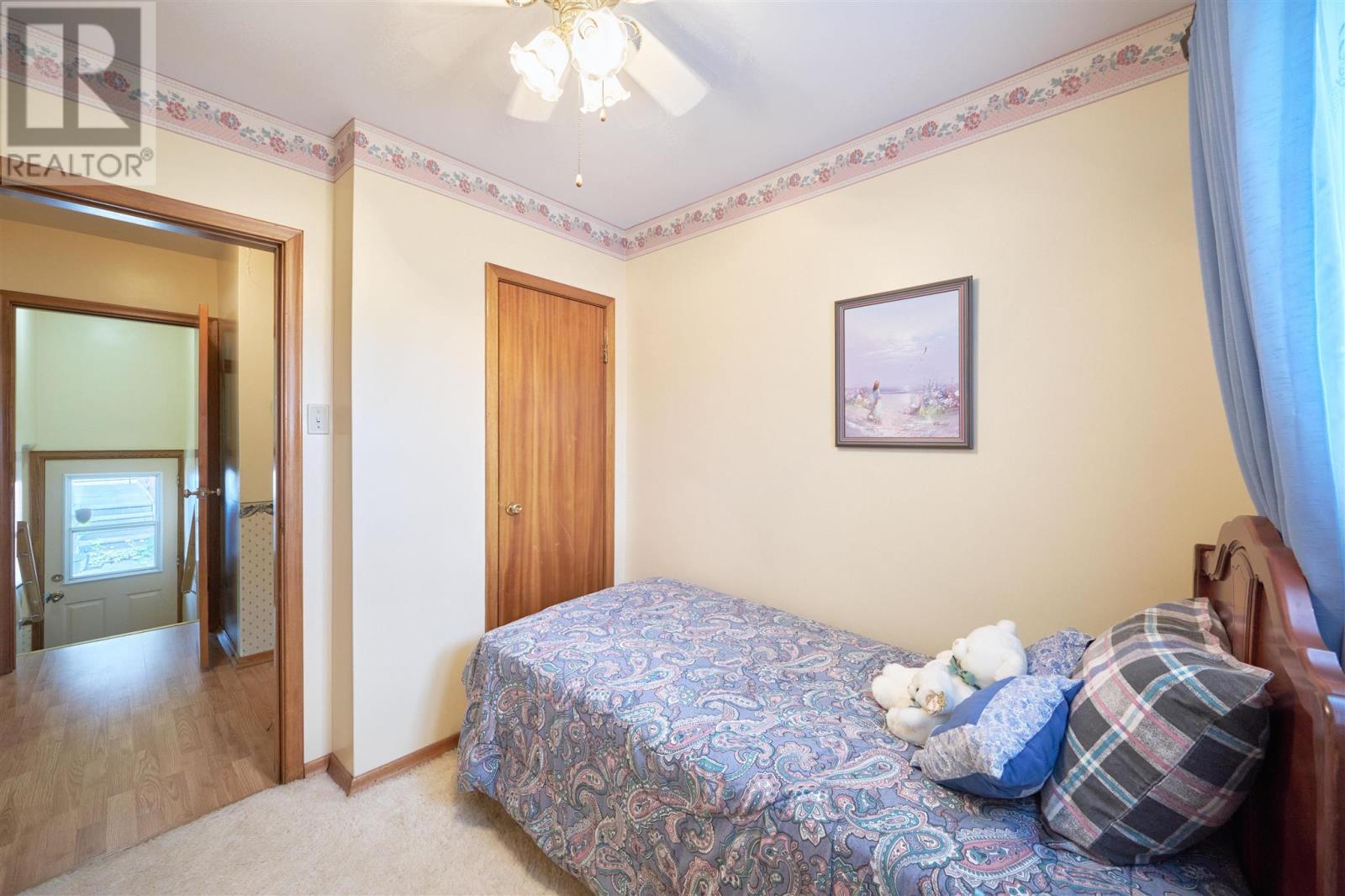 552 Sherbourne ST - 23