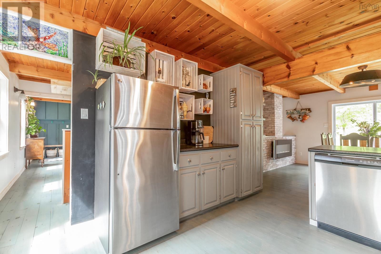 221 Naugler Road - 11
