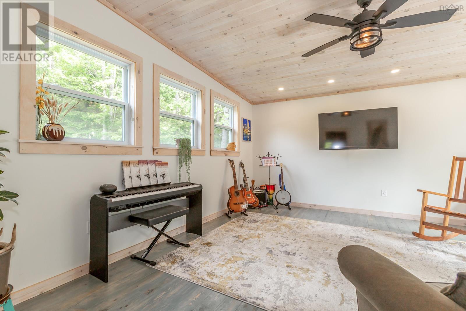 221 Naugler Road - 25