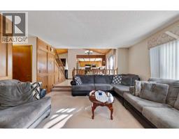 48 Castleglen Court NE - photo 13