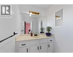 48 Castleglen Court NE - photo 19