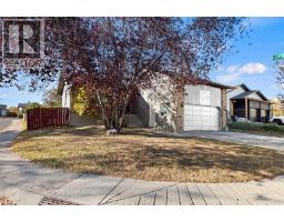 48 Castleglen Court NE - photo 2