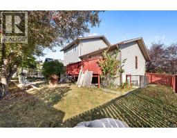 48 Castleglen Court NE - photo 34