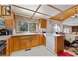 48 Castleglen Court NE - photo 9