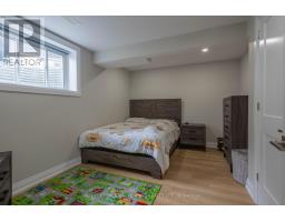 28 Harvard Court, Welland, ON L3B6E7 Photo 20