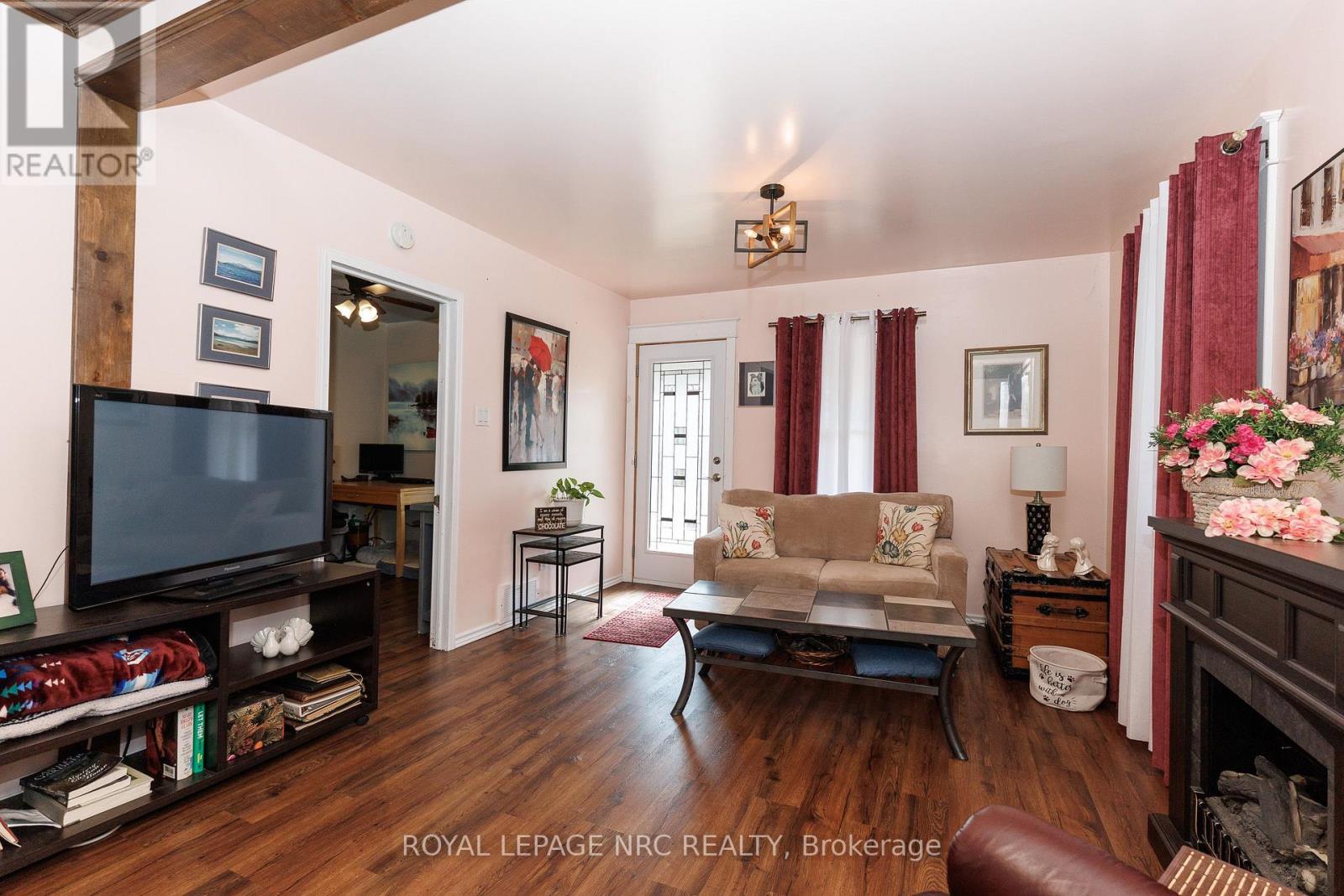 294 DAVIS STREET - 19