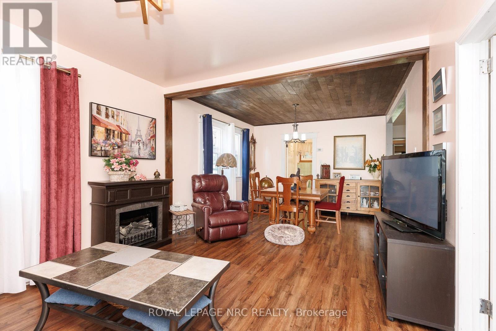 294 DAVIS STREET - 20