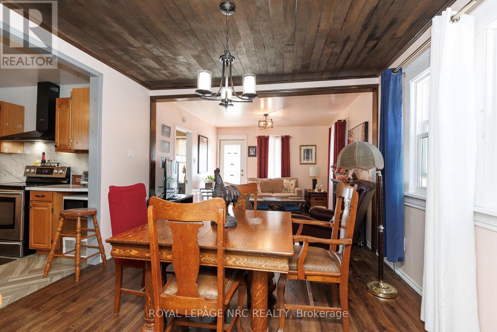 294 DAVIS STREET - 24