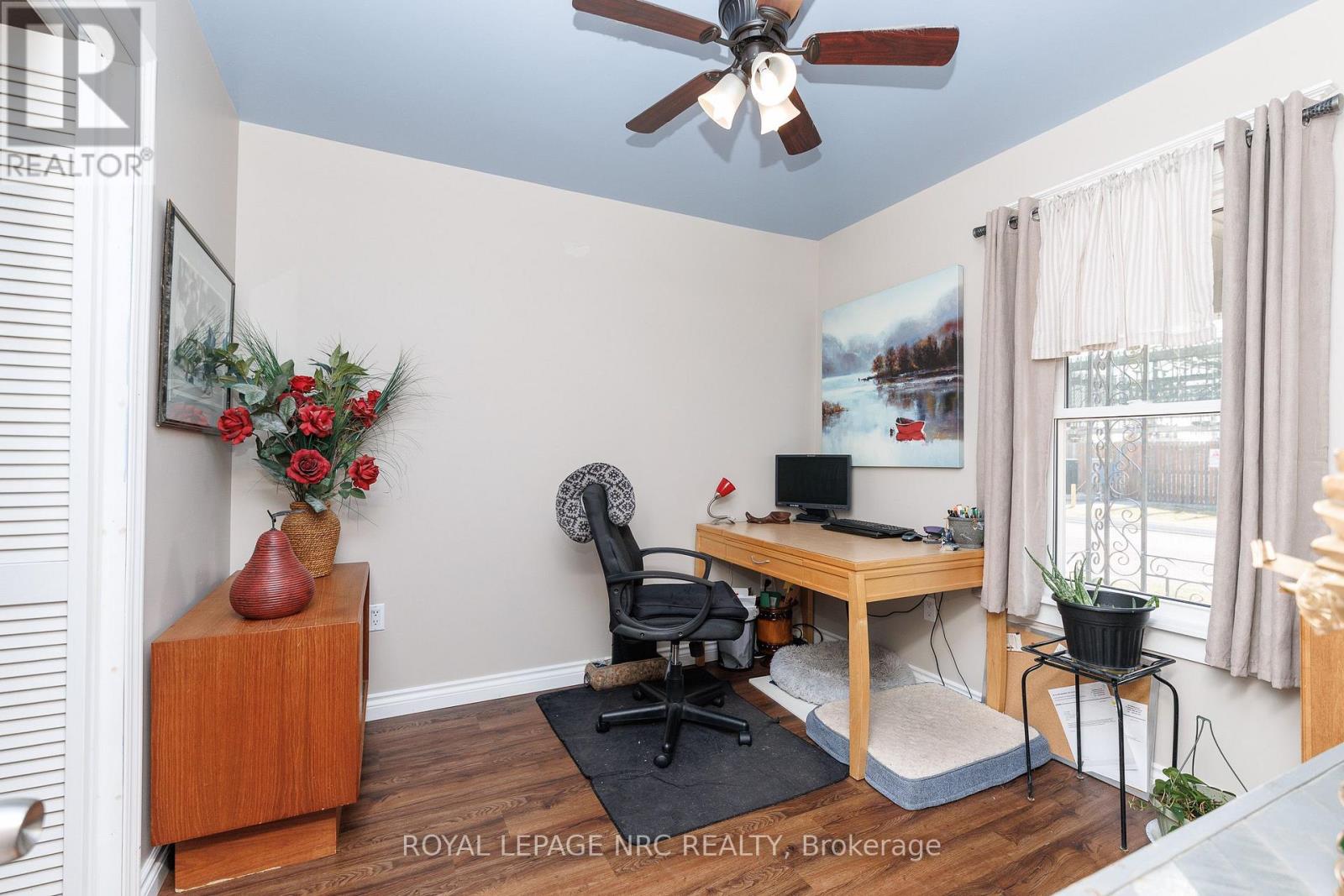 294 DAVIS STREET - 32