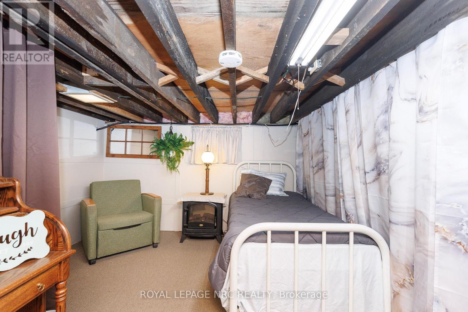 294 DAVIS STREET - 36