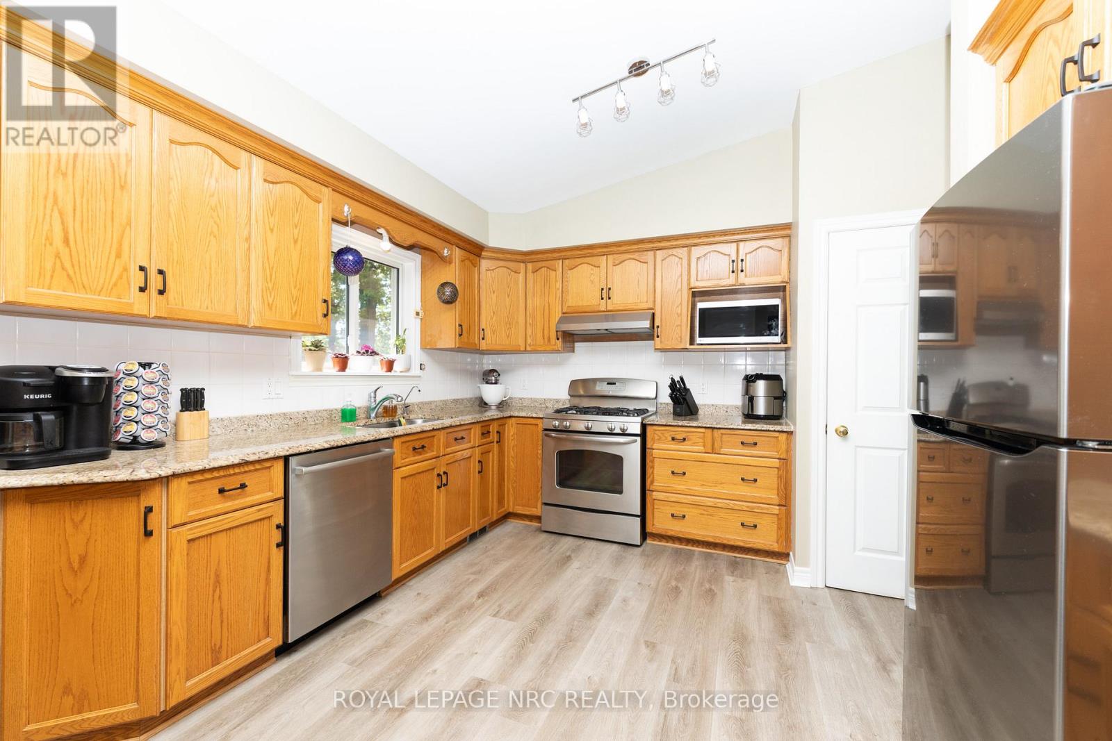 270 DOANS RIDGE ROAD - 20