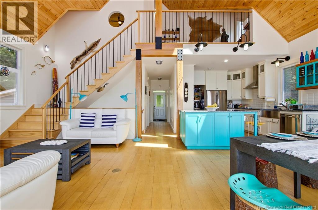 240 Hills Point Road - 13