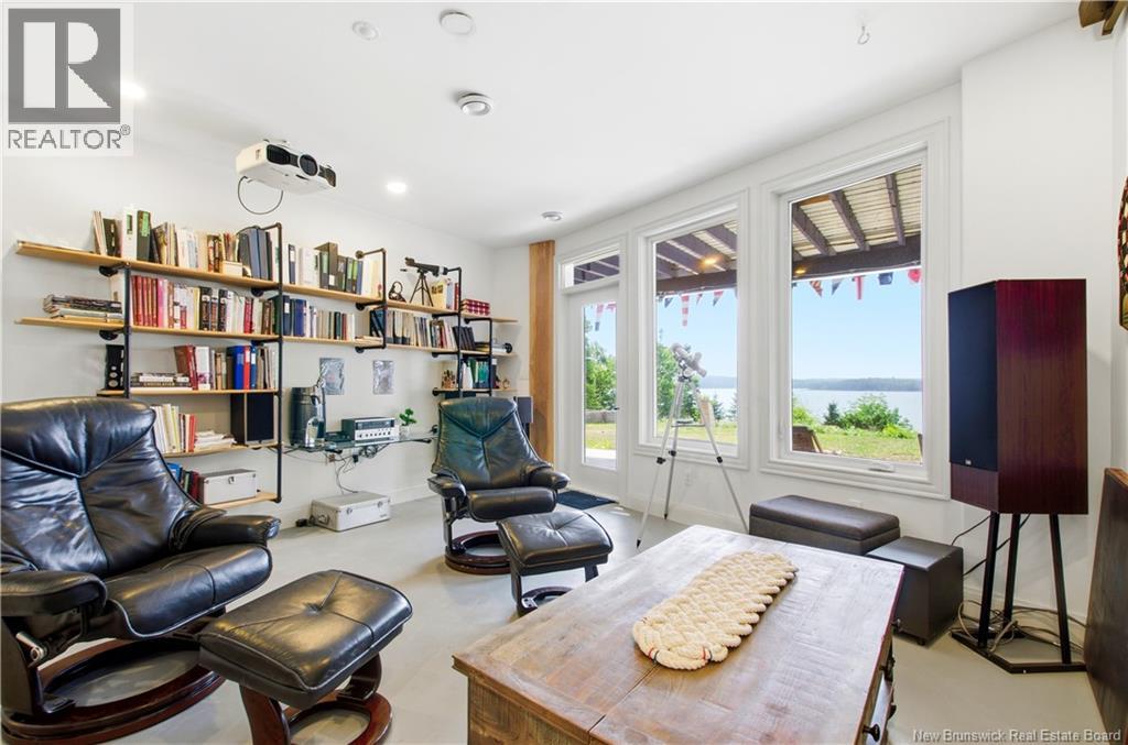 240 Hills Point Road - Image 27