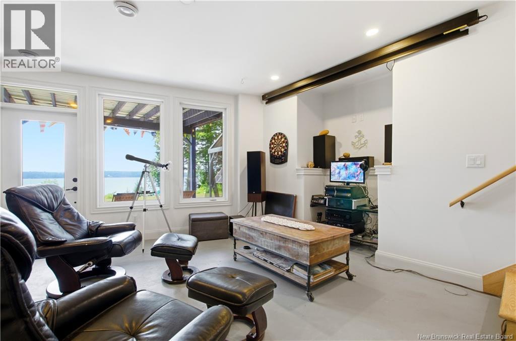 240 Hills Point Road - 28