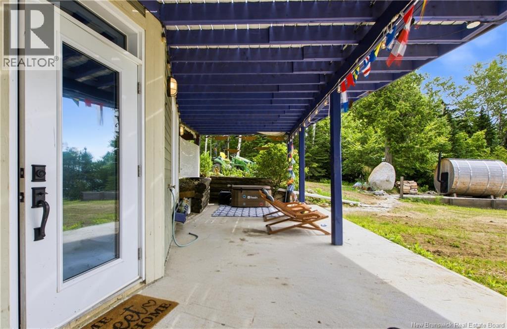 240 Hills Point Road - Image 40
