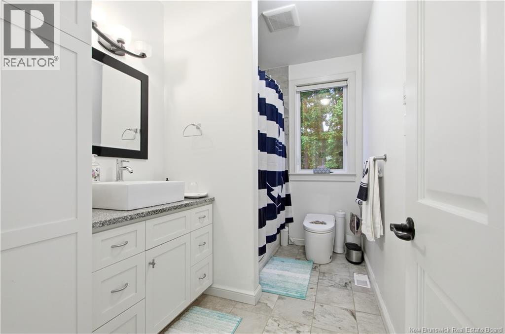 240 Hills Point Road - Image 9
