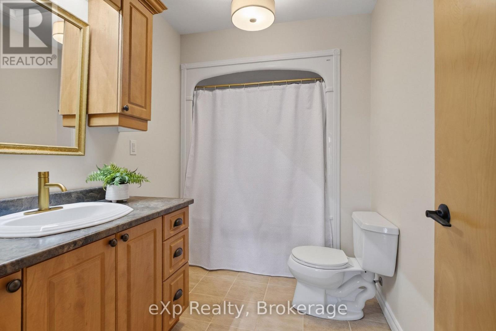 263 LAURIER STREET W - 22