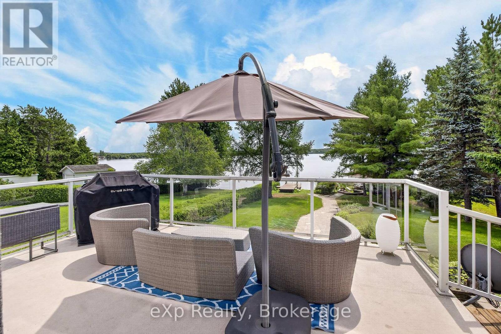 263 LAURIER STREET W - 32