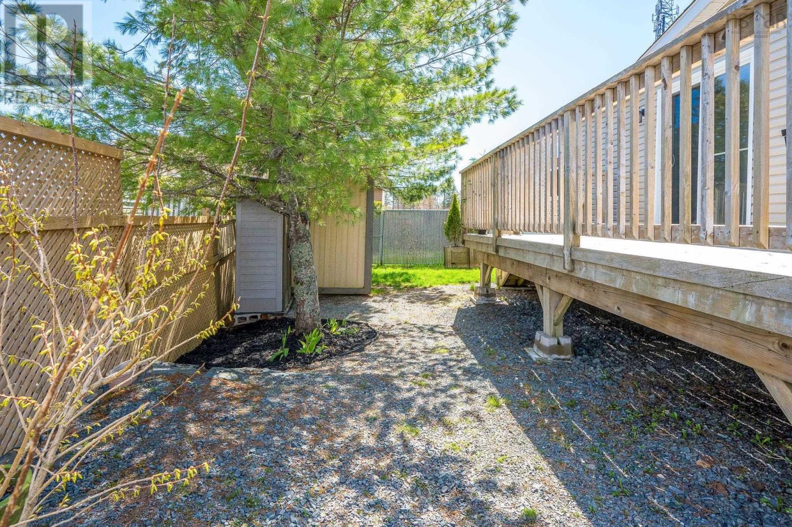 38 Ashcroft Avenue - 37