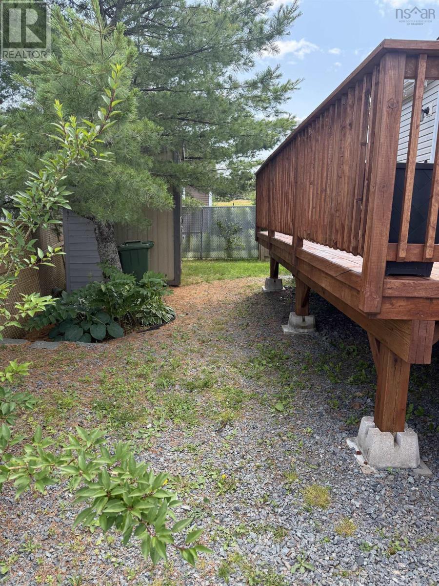 38 Ashcroft Avenue - 49
