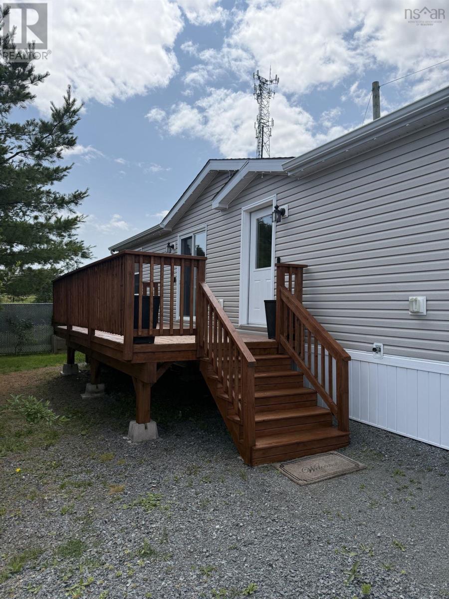 38 Ashcroft Avenue - 48