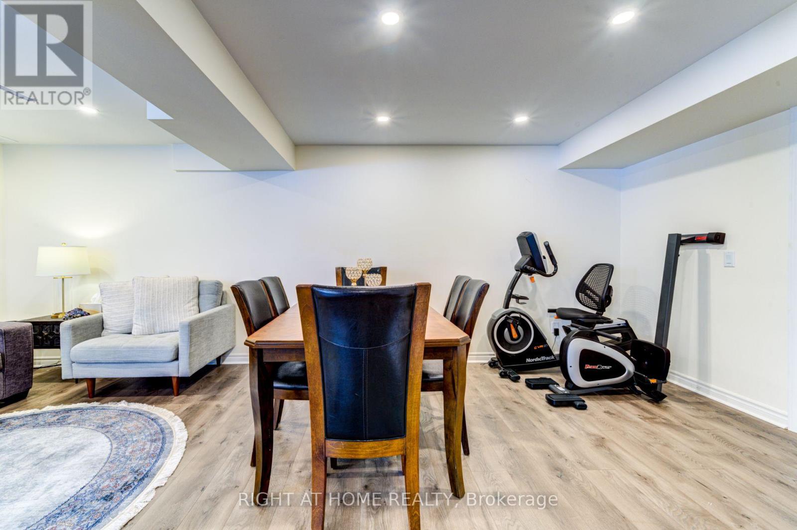 74 ROYAL PARK BOULEVARD - 26