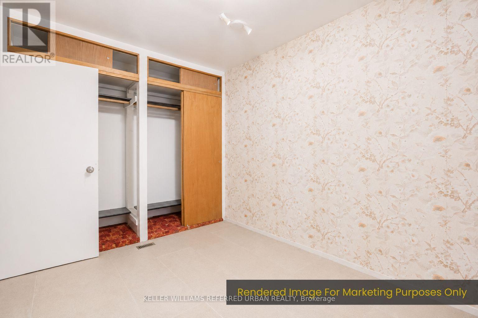 7 SAUNDERS CRESCENT - 18