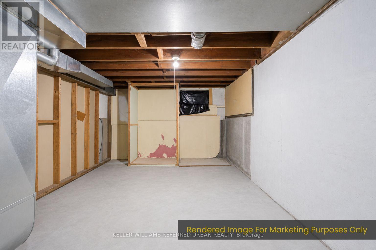 7 SAUNDERS CRESCENT - 27