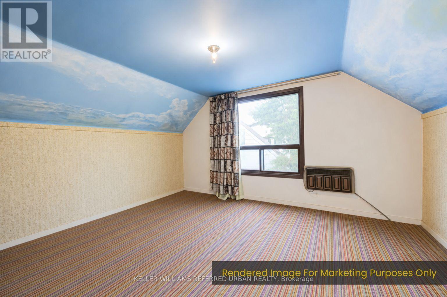 7 SAUNDERS CRESCENT - 22