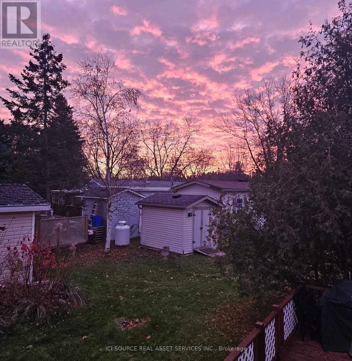 #SITE 14 580 BEAVER CREEK ROAD - 34